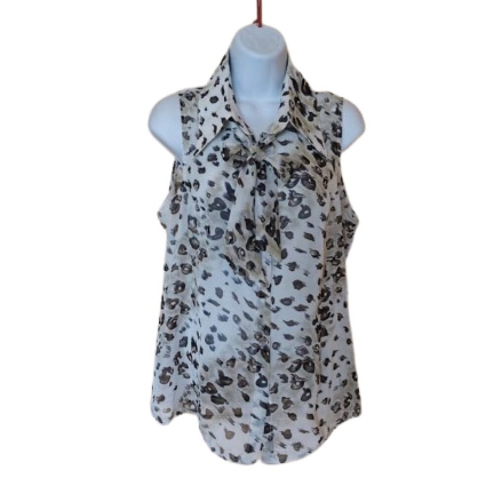 White and Black Printed Blouse Fits Size Large